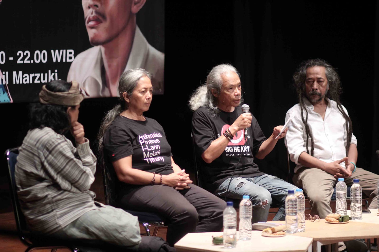Diskusi kebudayaan bertema Peran Budayawan dalam Situasi Politik Masa Kini dan Masa Depan di Taman Ismail Marzuki (TIM), Jakarta.
