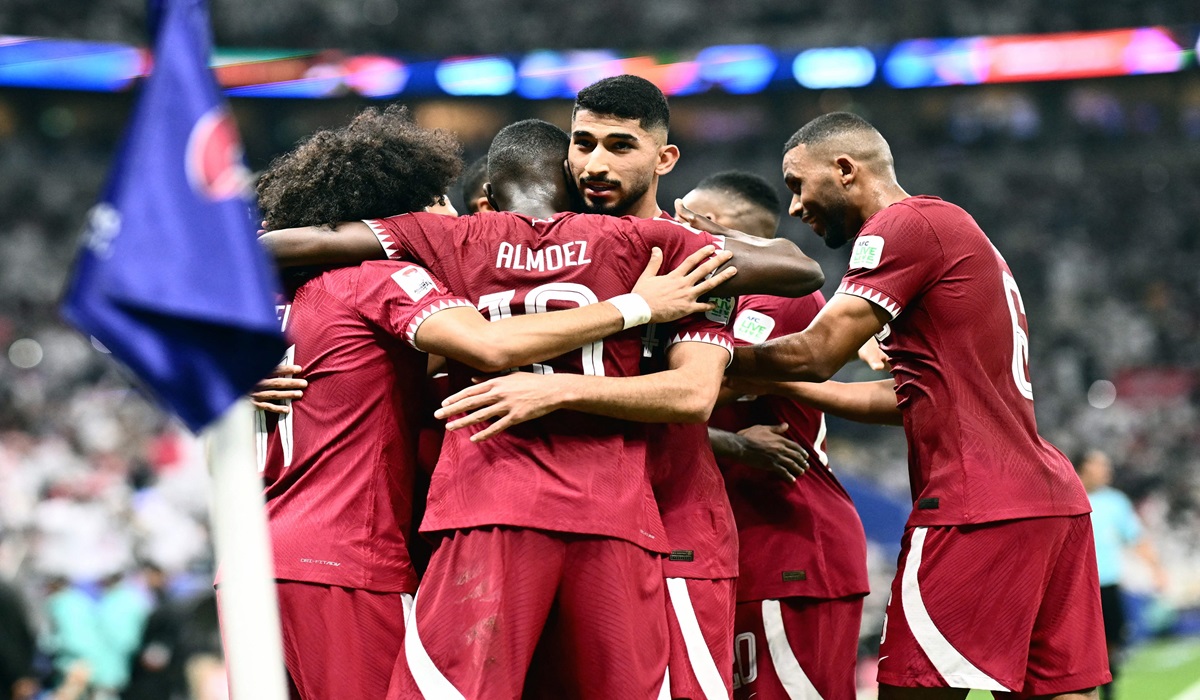 Para pemain Qatar melakukan selebrasi usai mengalahkan Libanon di laga pembuka Piala Asia.