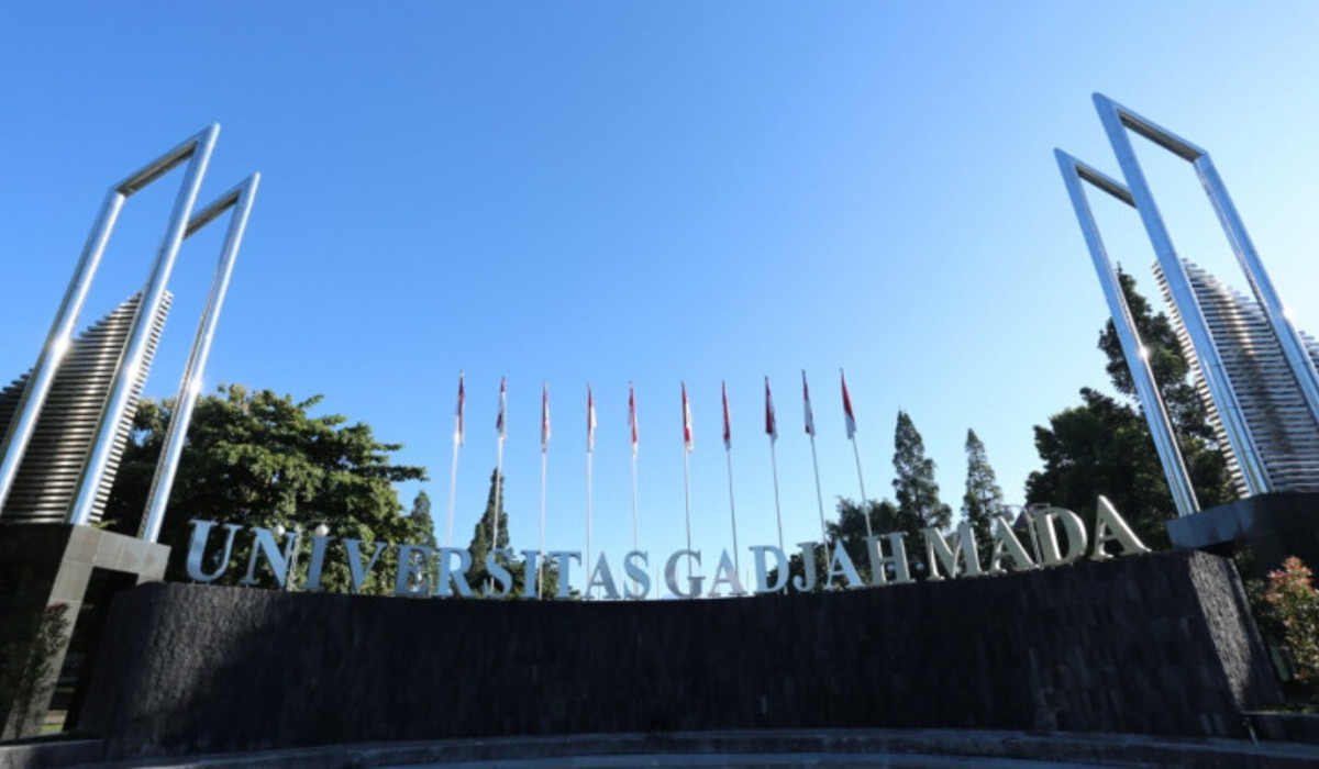Universitas Gadjah Mada.