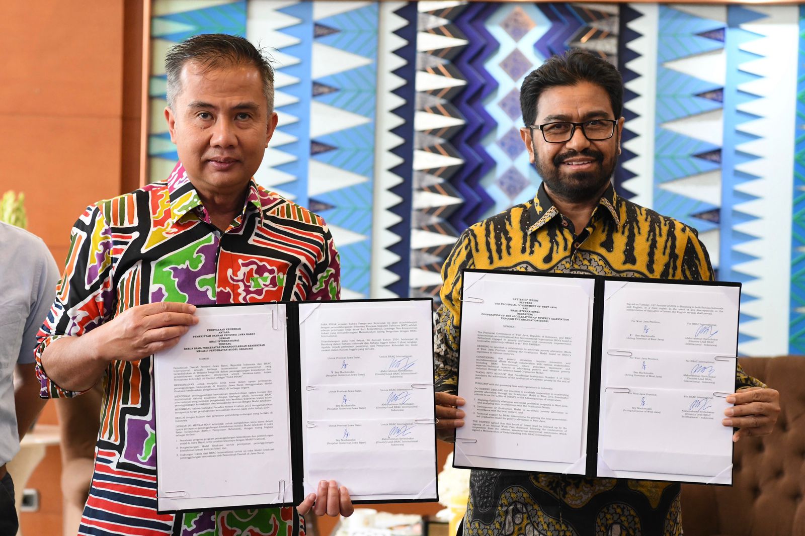 Pemerintah Provinsi Jawa Barat berkolaborasi dengan Bangladesh Rural Advancement Committee(BRAC) International menurunkan angka kemiskinan