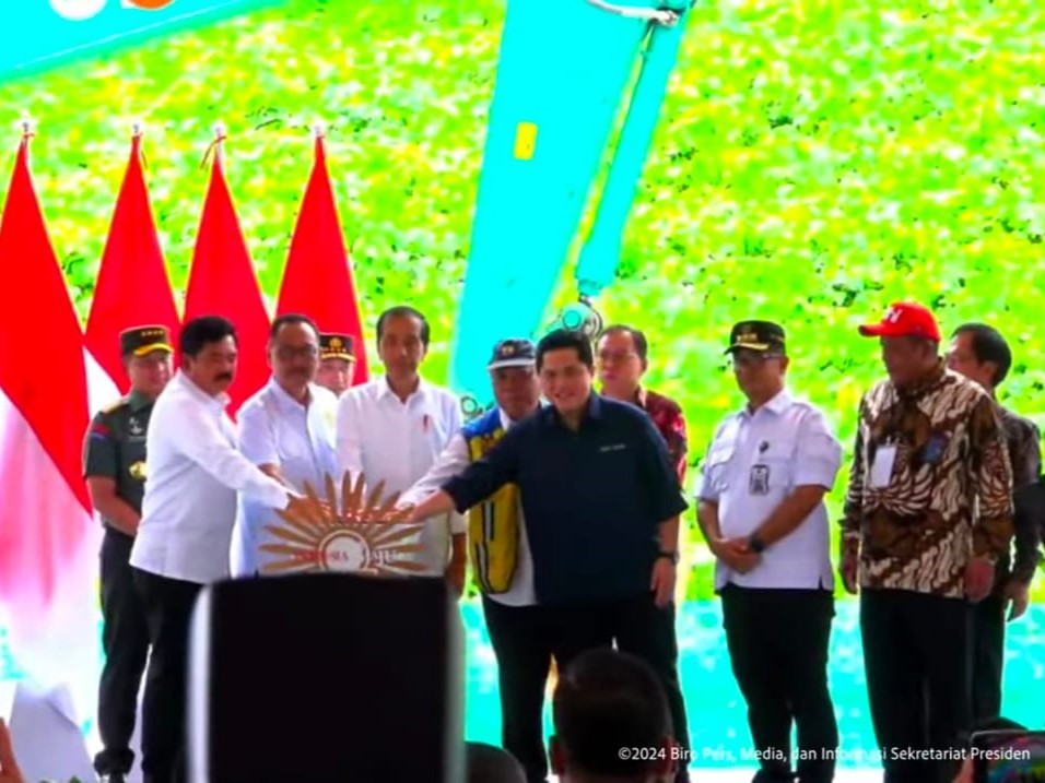 Jokowi Resmikan Pembangunan Kantor Otorita IKN