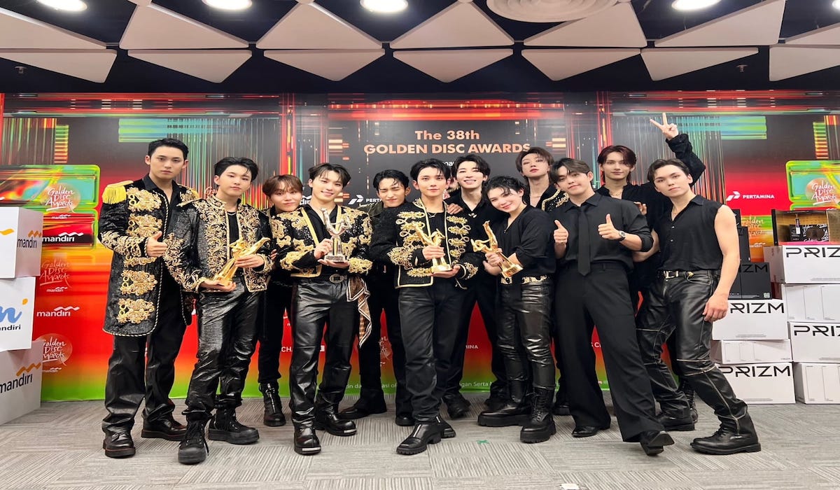 Seventeen raih penghargaan Daesang dalam ajang Golden Disc Award ke-38