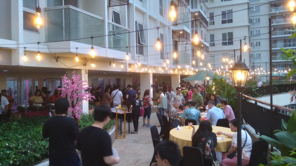 Sky Garden di Apartemen Paradise Mansion, Jakarta Barat. 