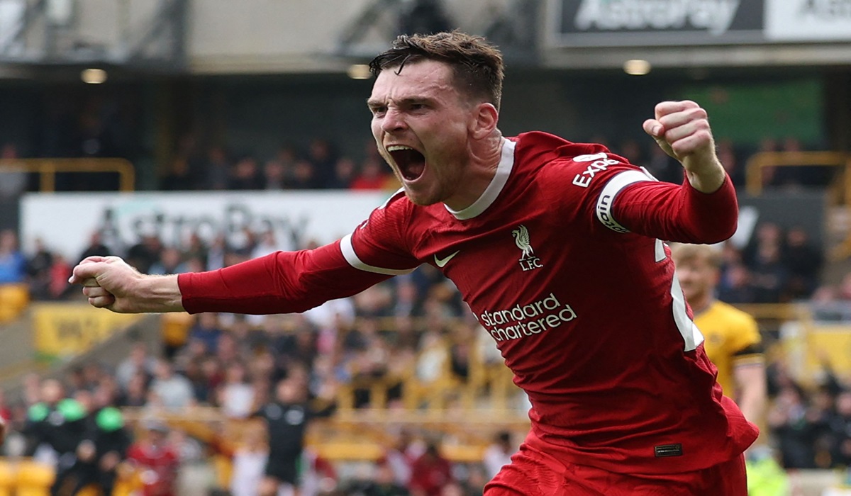 Bek Liverpool Andy Robertson
