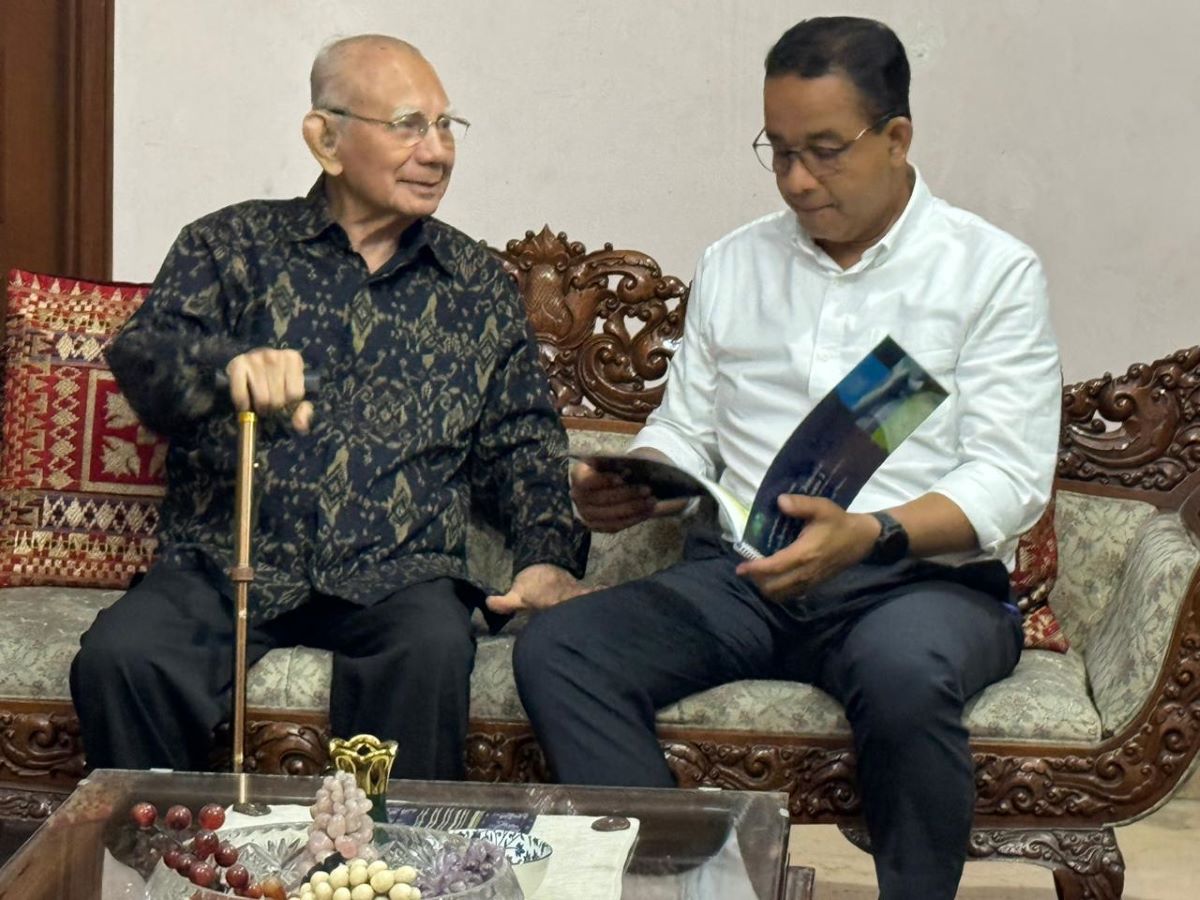 Capres Anies Baswedan bertemu mantan Menteri LHK Emil Salim.