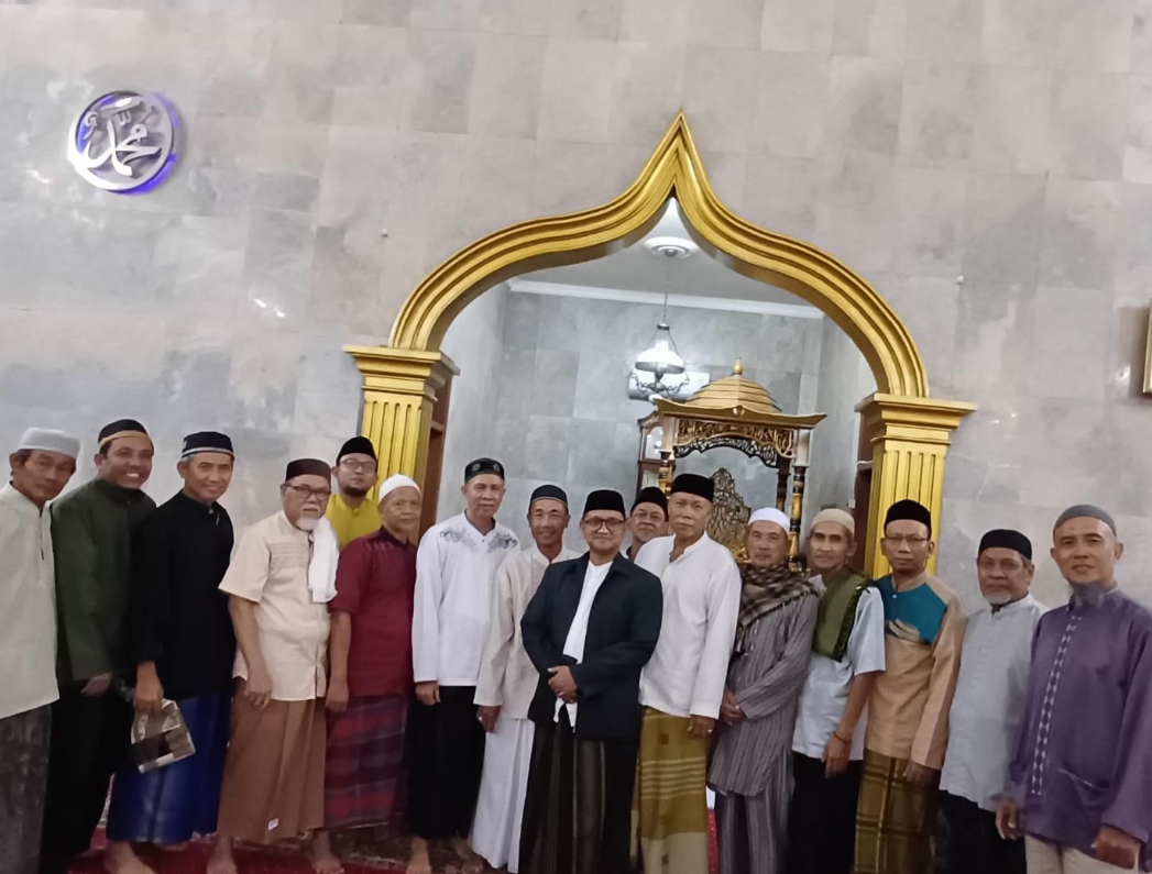 Sosialisasi soal IMB/PBG masjid di Kota Bekasi, Jawa Barat.