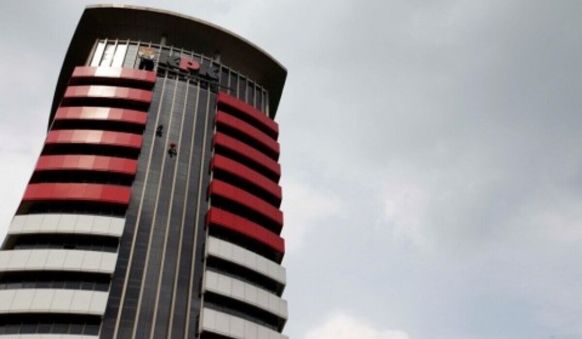 Presiden Jokowi akan Ajukan 2 Nama Pengganti Firli Bahuri sebagai Ketua KPK