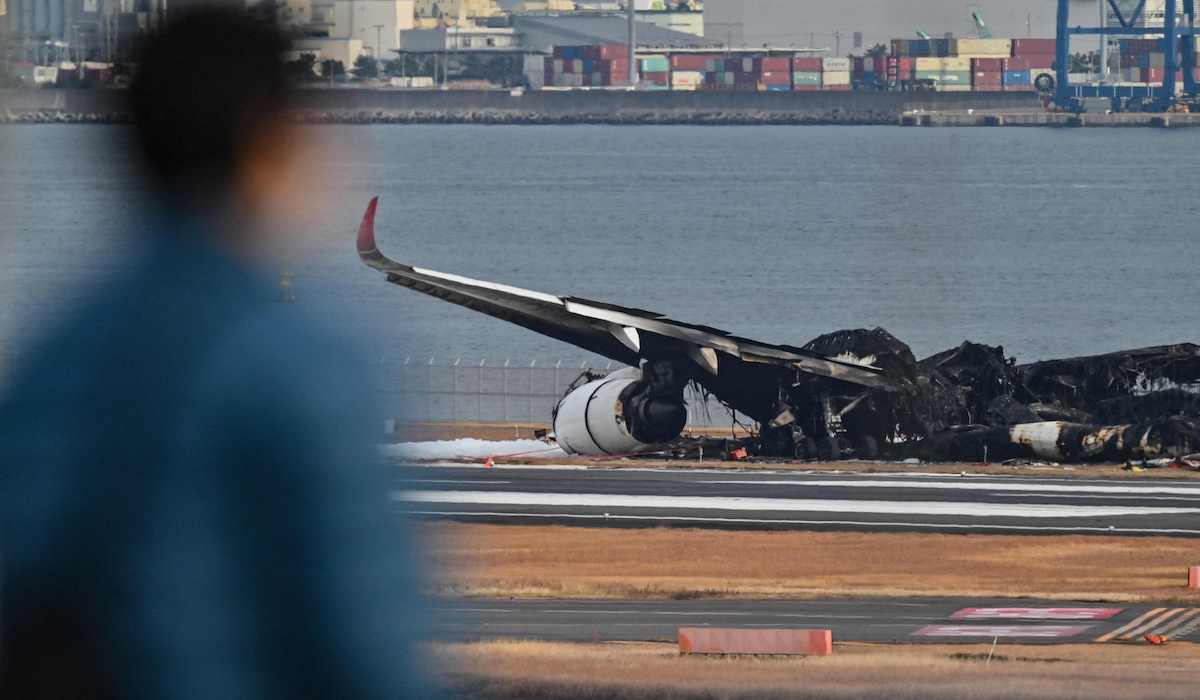 Penumpang pesawat JAL merasa dirinya akan meninggal dunia di Bandara Haneda, Tokyo, Selasa (2/1) kemarin
