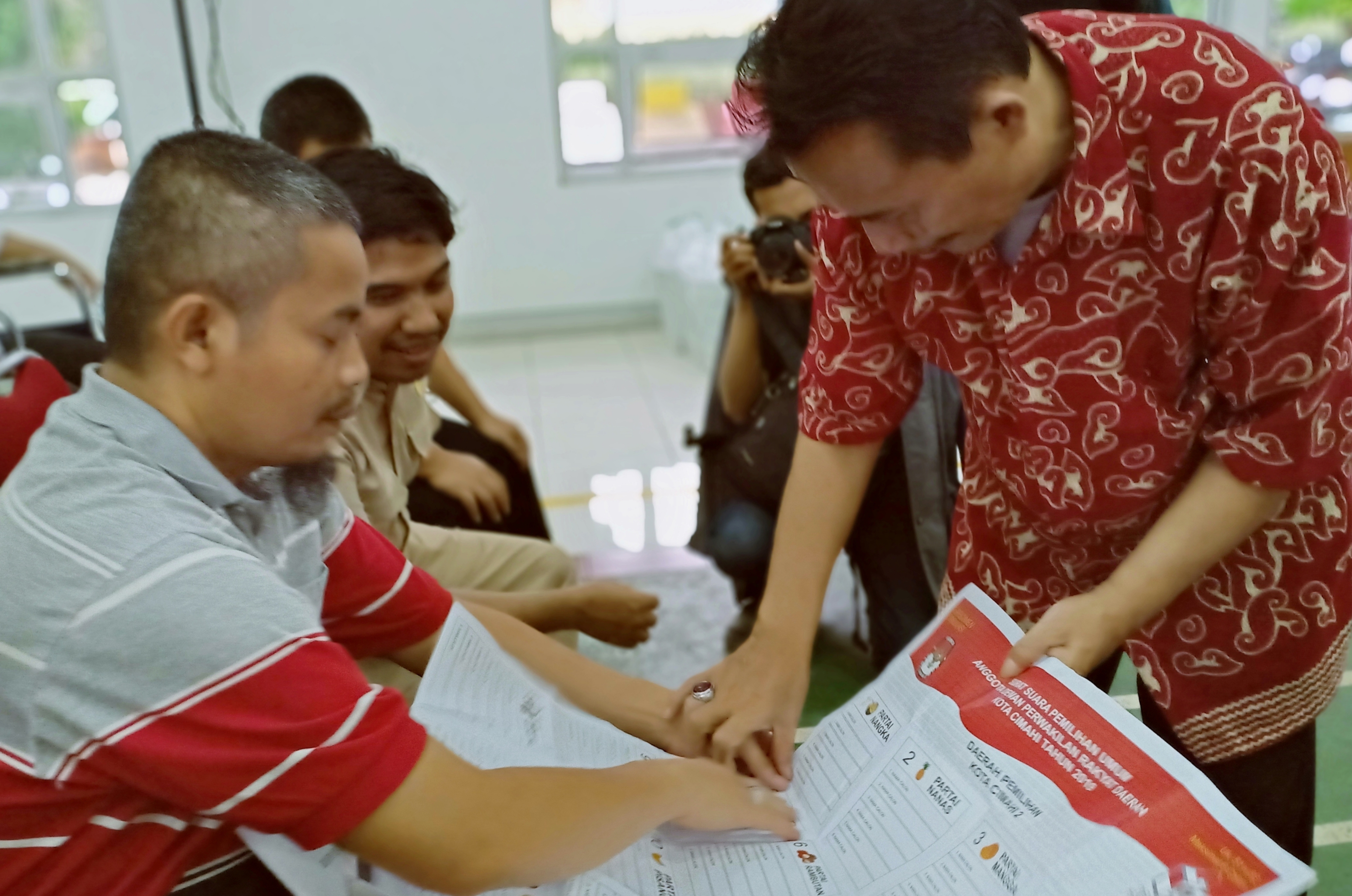 KPU Kota Cimahi menggelar sosialisasi pemilihan umum untuk disabilitas