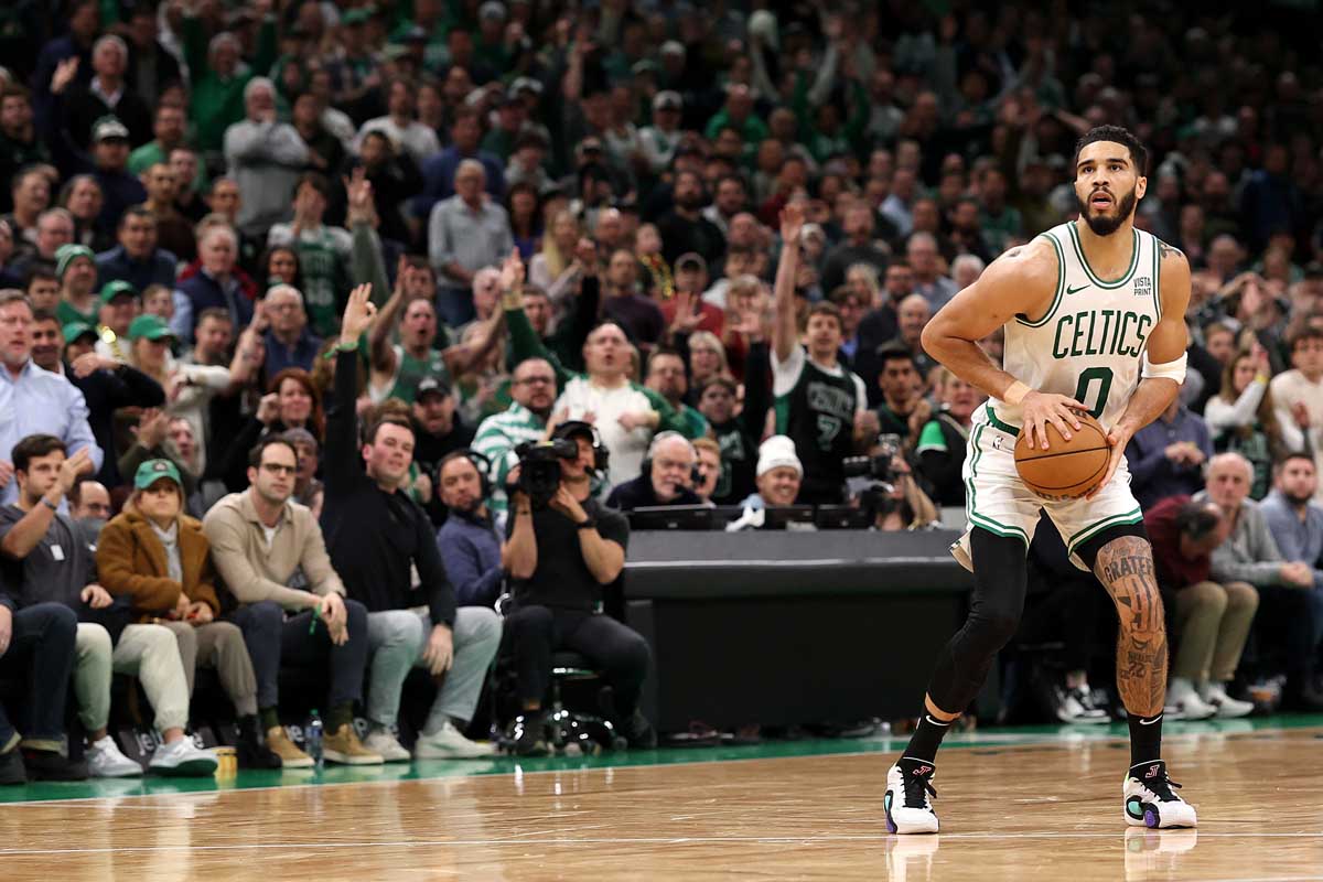Jayson Tatum menghasilkan lay up penentu dan tiga poin yang membawa Boston Celtics mengalahkan Minnesota Timberwolves 127-120. 