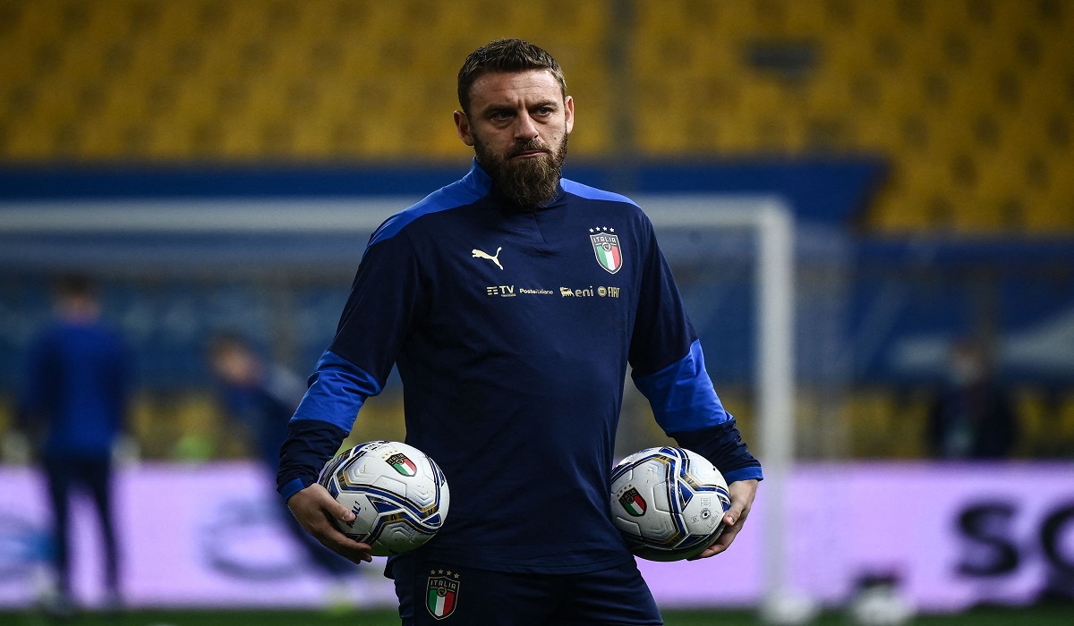 Pelatih baru AS Roma Daniele de Rossi