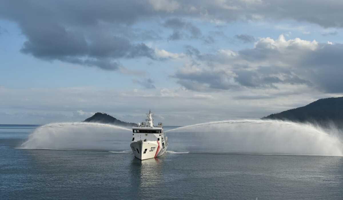 Kapal Patroli Badan Keamanan Laut (Bakamla) di Laut Natuna Utara, Kepulauan Riau.
