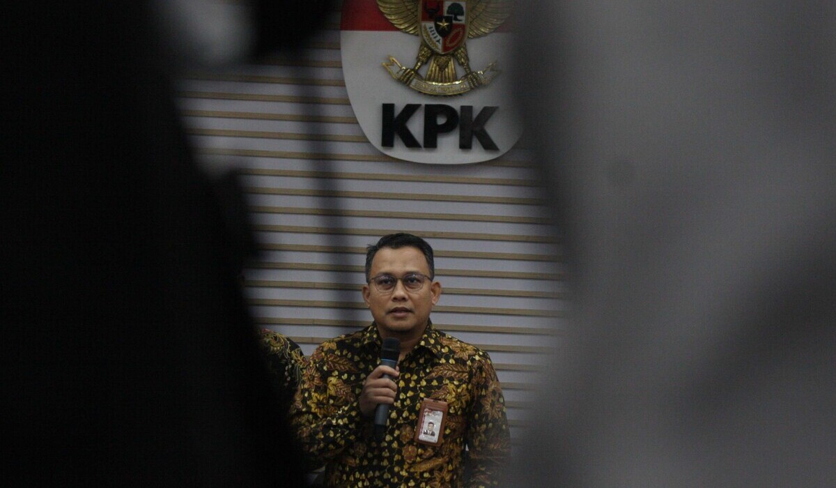 KPK Dalami Suap Abdul Gani Melalui Ketua DPD Gerindra Maluku Utara