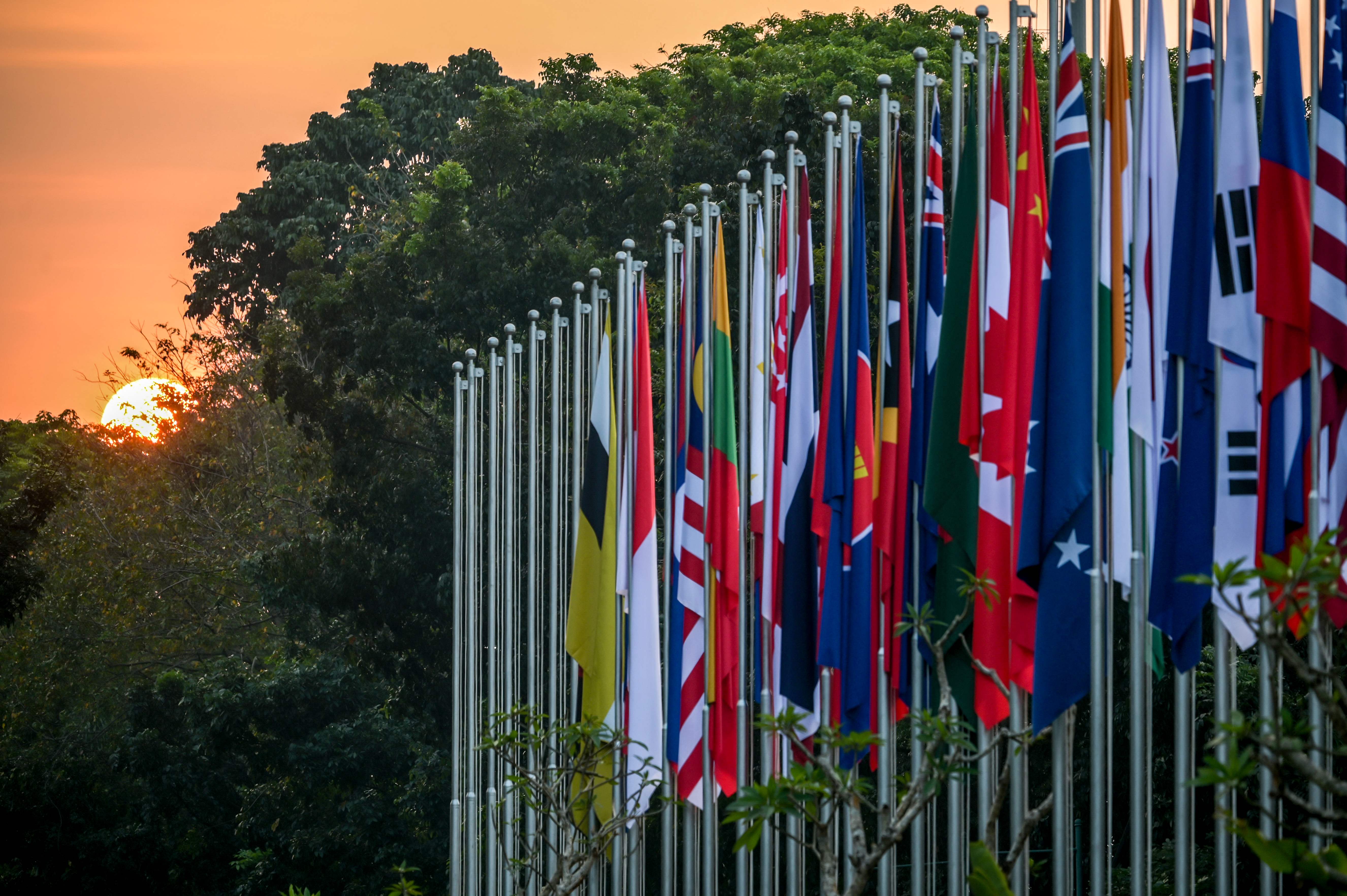 Bendera negara-negara ASEAN