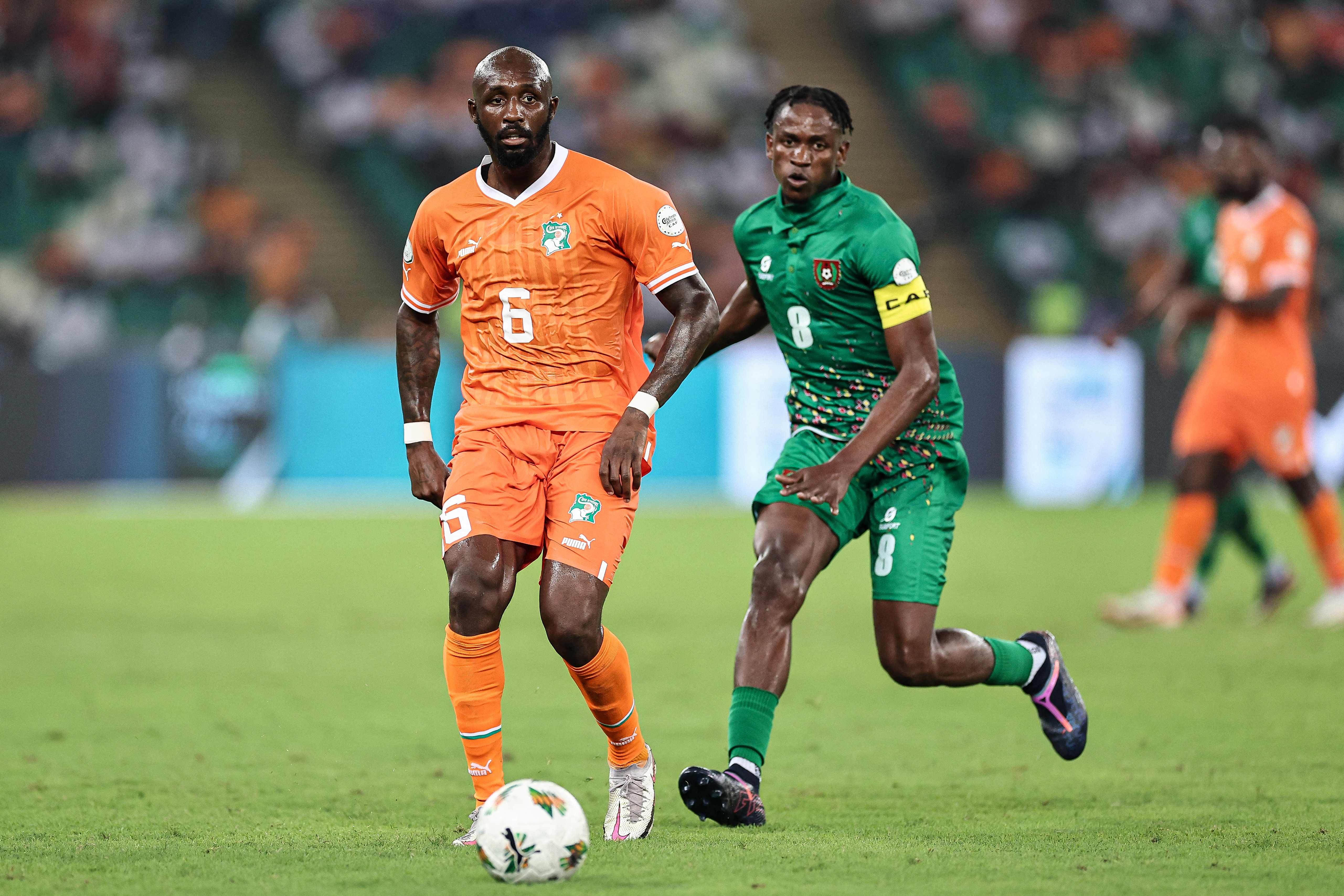 Gol memukau dari Seko Fofana membawa tuan rumah, Pantas Ivory Coast, meraih kemenangan 2-0 melawan Guinea-Bissau di pembukaan Piala Afrika.