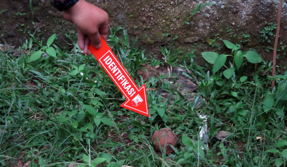 Ilustrasi penemuan bahan peledak berupa granat oleh warga.