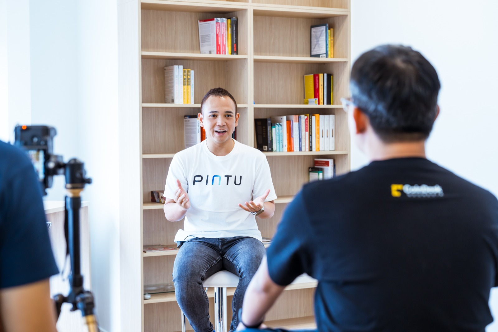 Timothius Martin, Chief Marketing Officer PINTU.