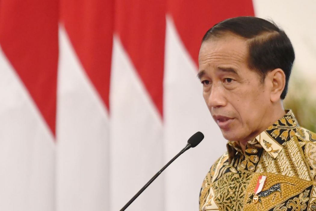Jokowi Lakukan Dekadensi Demokrasi