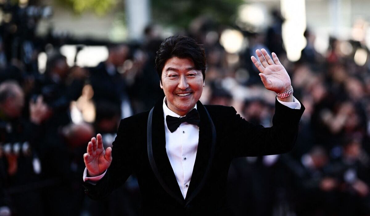 Aktor Parasite Song Kangho akan Bermain di Kisah Drama Korea Uncle Samsik