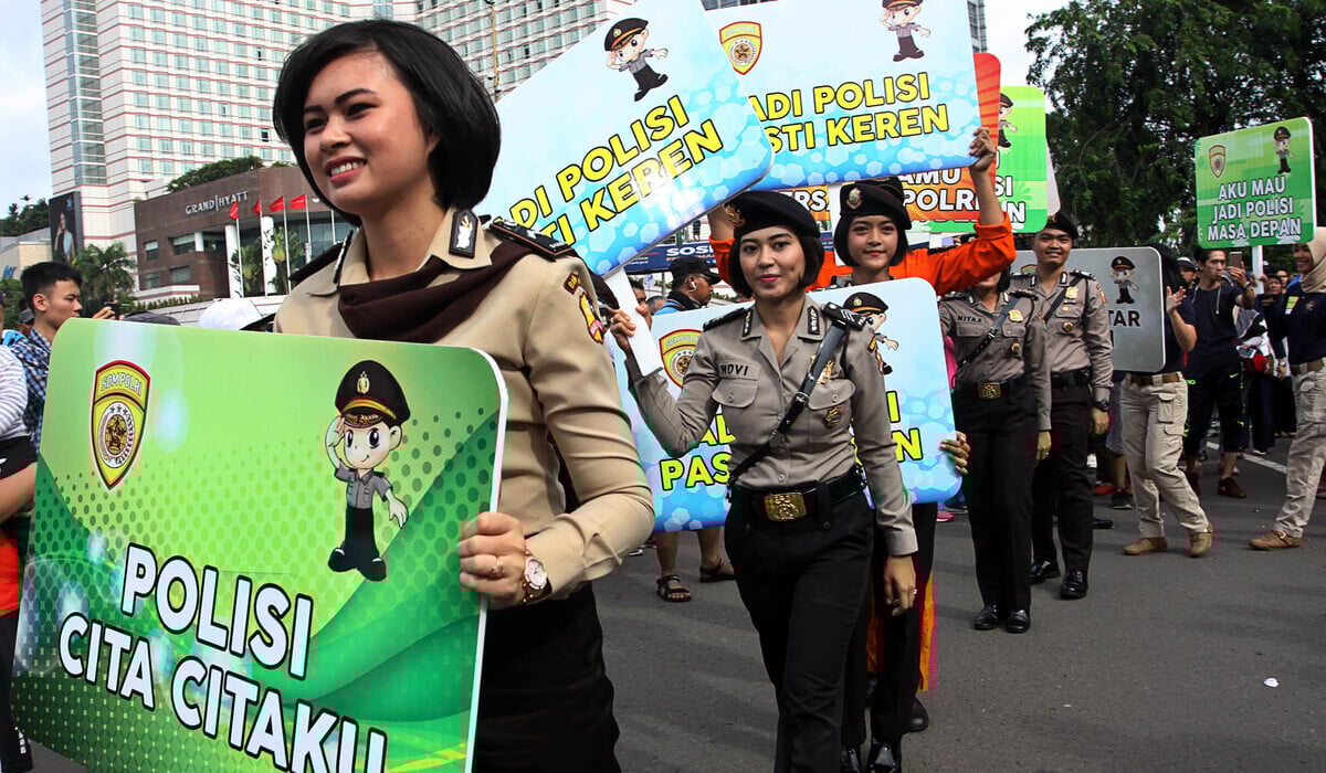 Polri dalam rangka mensosialisasikan penerimaan anggota POLRI (Akpol, SIPSS, Tamtama dan Bintara) kepada masyarakat.