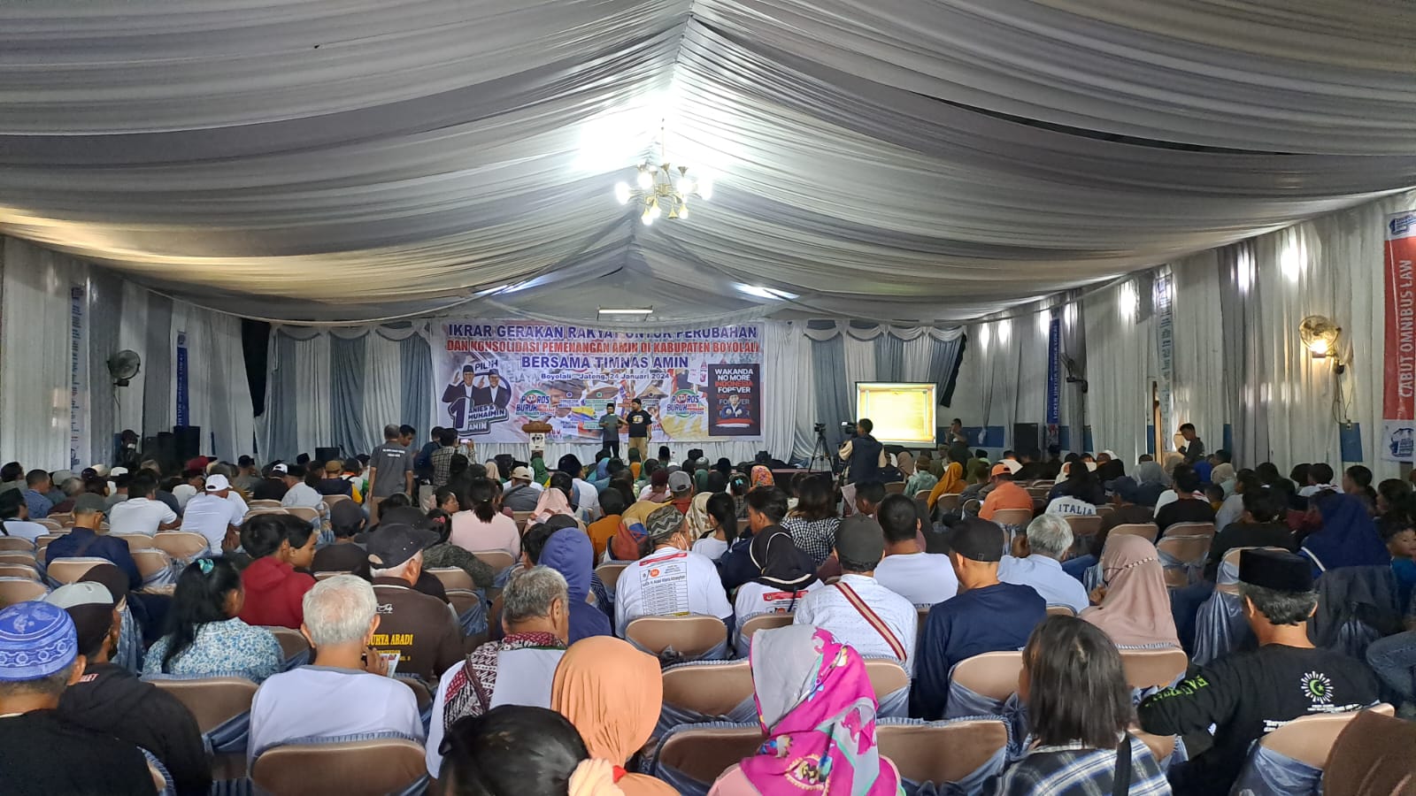 Acara Ikrar Dukungan untuk Pasangan AMIN dari berbagai kalangan di Boyolali, Jawa Tengah, Rabu (24/1/2024).