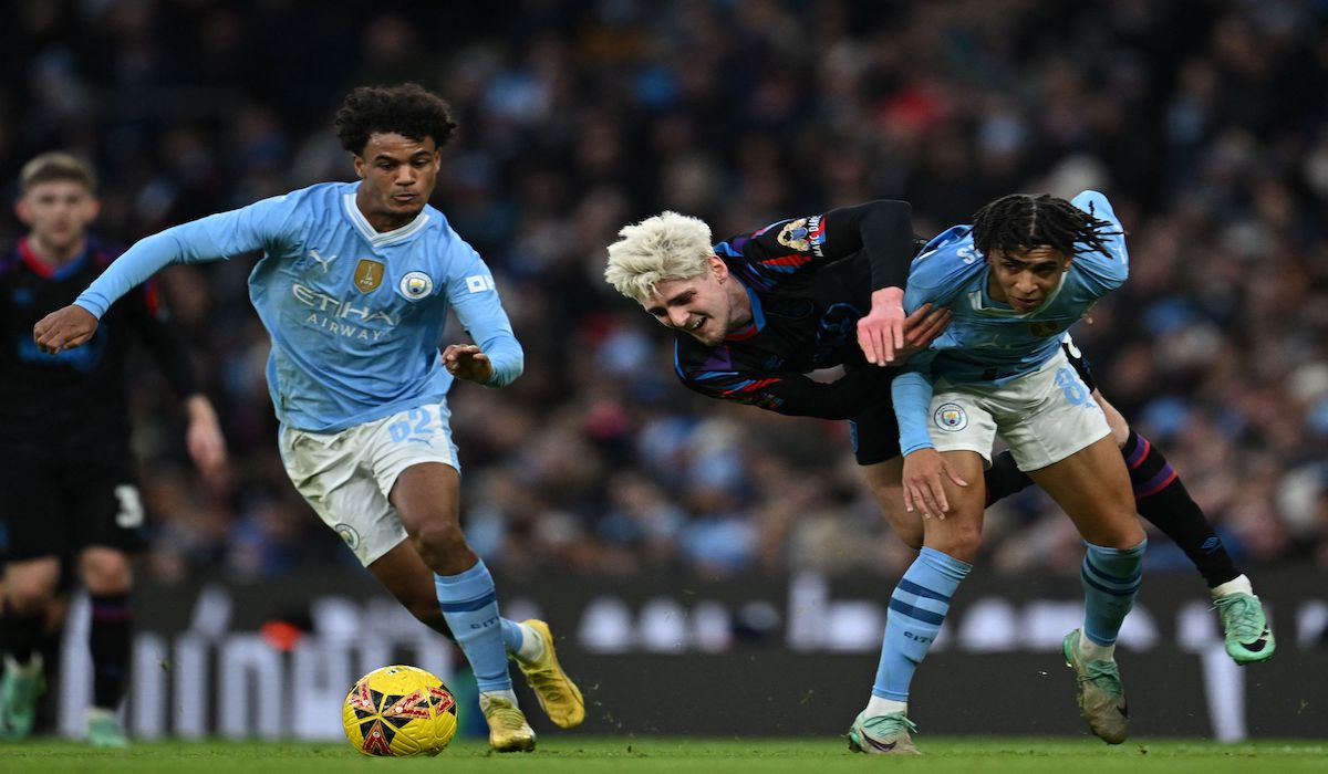 Pertandingan putaran ketiga Piala FA Inggris antara Manchester City dan Huddersfield Town di Stadion Etihad di Manchester, Minggu (7/1/2024)