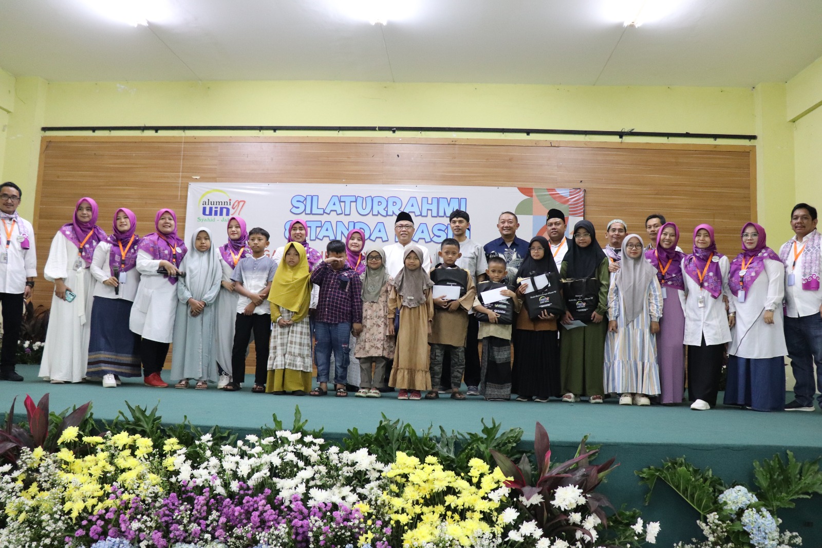 Kegiatan “Silaturahmi dan Tanda Kasih Keluarga Alumni Angkatan 97 UIN Jakarta