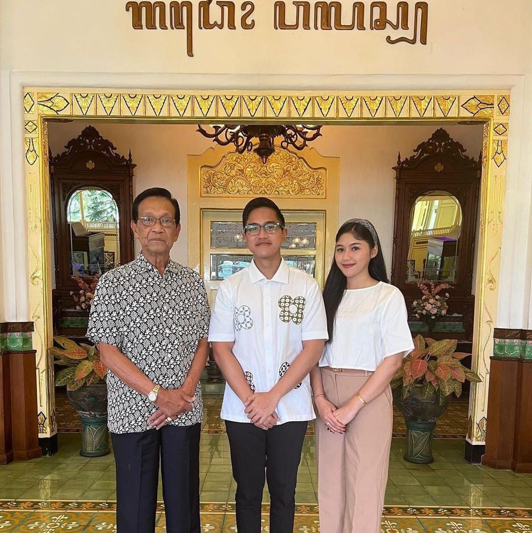 Kaesang Pangarep bertemu dengan Gubernur DIY Sri Sultan Hamengku Buwono X