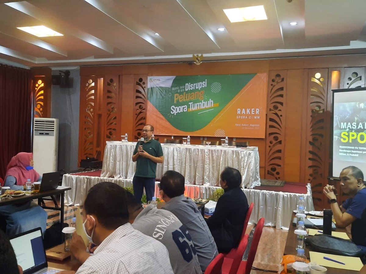 Satu holding BUMN memilih untuk membawa tiga anak usahanya untuk memanfaatkan layanan Spora Comm.