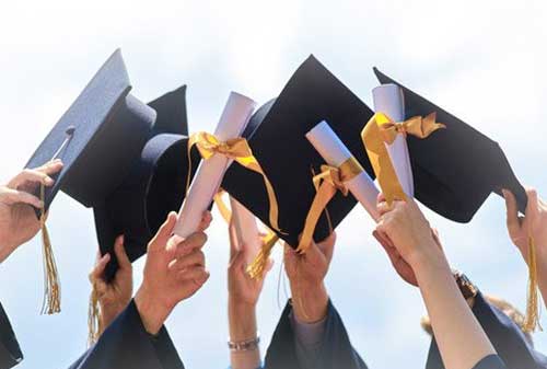 Ilustrasi sukses di perguruan tinggi luar negeri