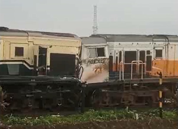 VP Public Relations PT KAI Joni Martinus membenarkan kecelakaan antara kereta api jarak jauh Turangga dengan commuterline Bandung Raya.