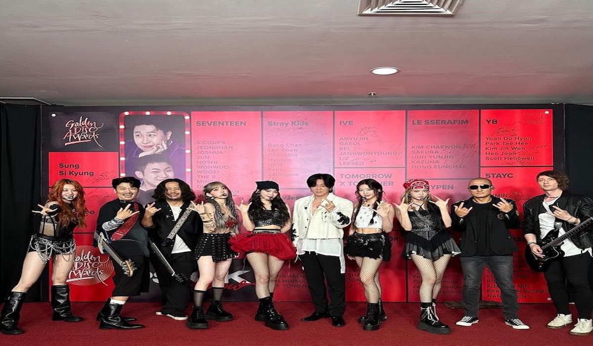 Le Sserafim bawakan Unforgiven yang diaransemen ulang di atas panggung Golden Disc Award ke-38