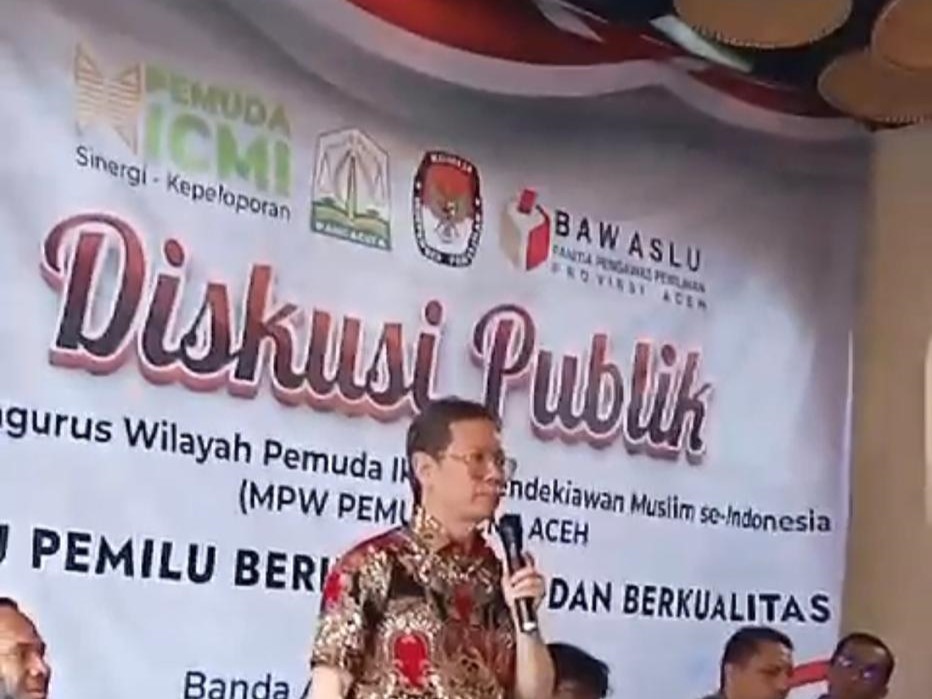 Diskusi publik tentang Menuju Pemilu Berintegritas dan Berkualitas, Kota Banda Aceh, Selasa 9 Januari 2024.