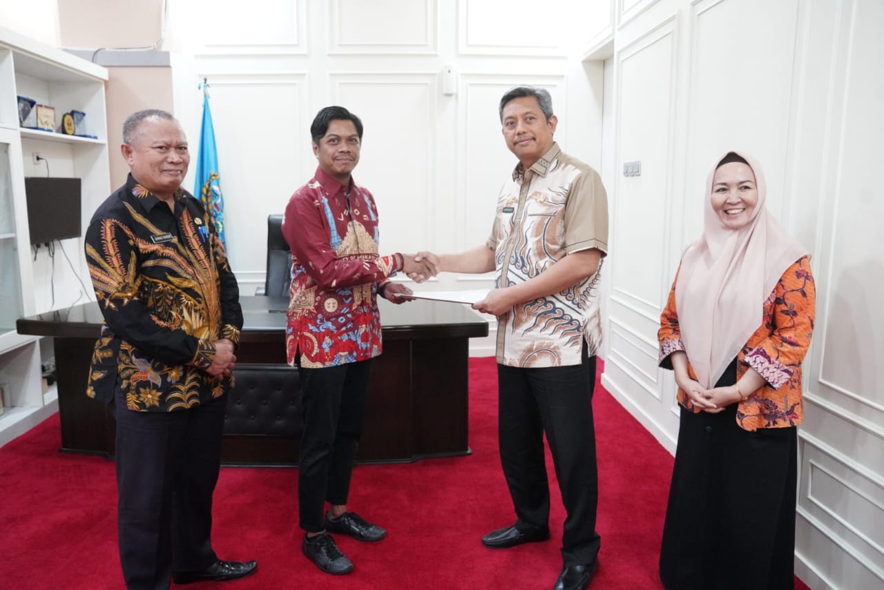 Kepala Badan Pendapatan Daerah (Bapenda) Kota Makassar Firman Pagarra resmi menjabat sebagai Pj Sekretaris Daerah (Sekda) Makassar