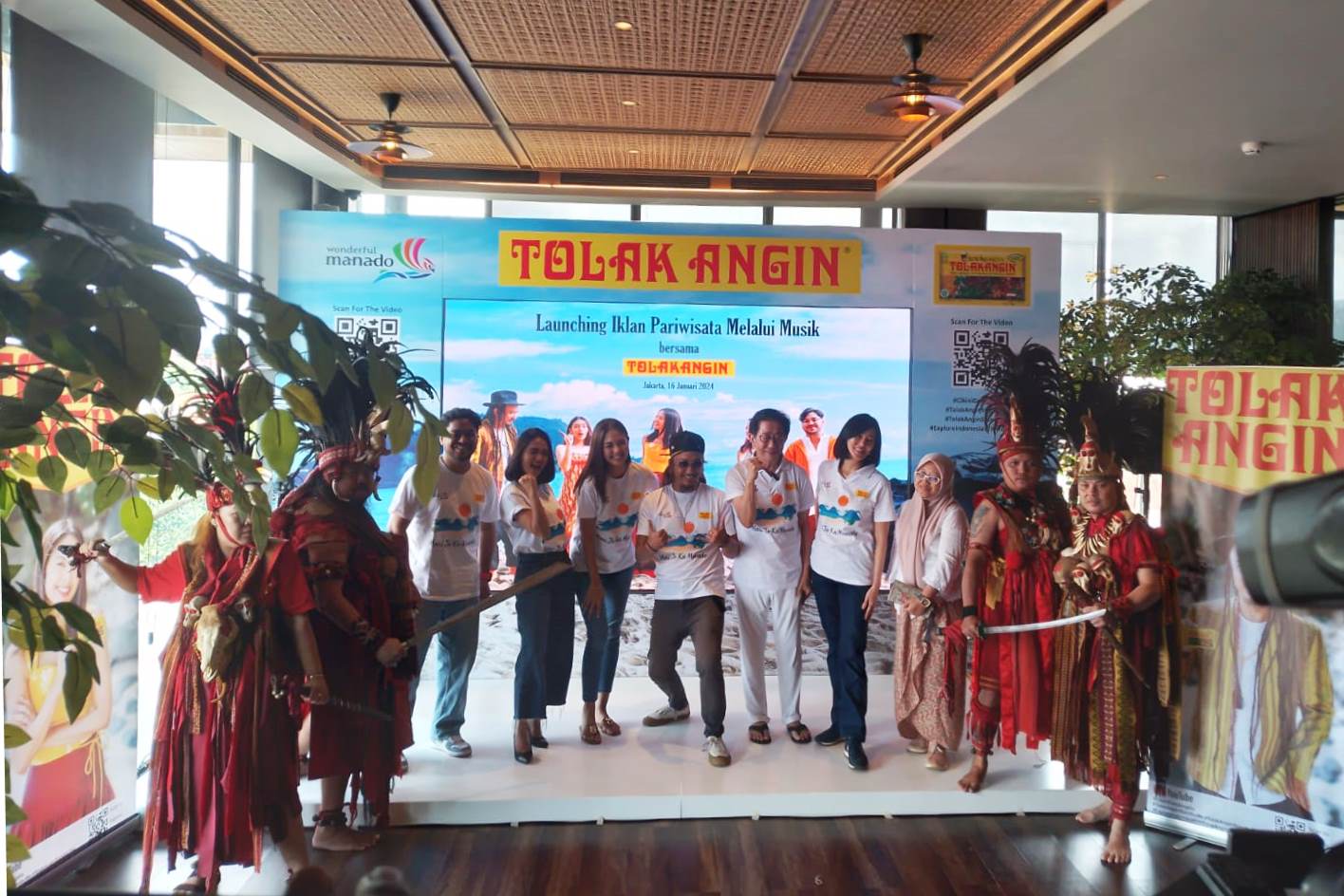 Bintang iklan pariwisata Sido Muncul saat launching iklan pariwisata, Selasa (16/1).