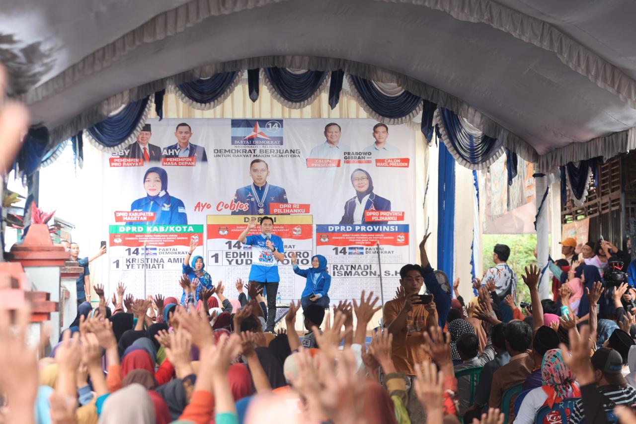 Kampanye akbar Edhie Baskoro Yudhoyono di Magetan jawa Timur