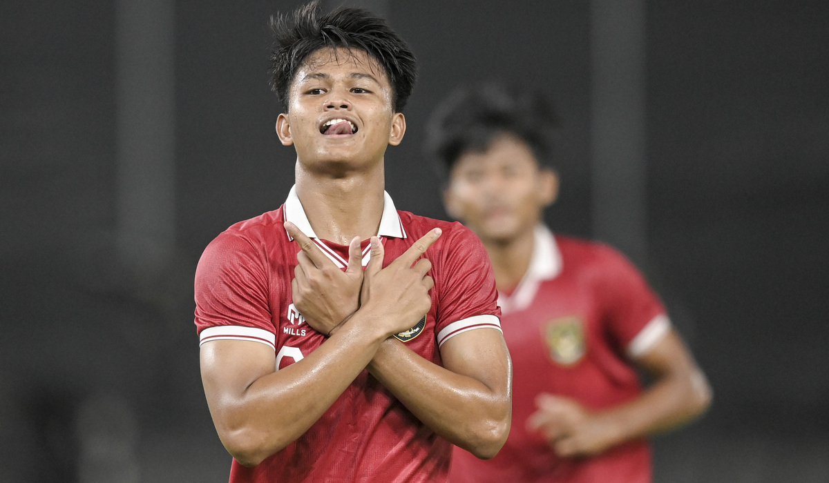 Pesepak bola Tim Nasional Indonesia U-20 Hokky Caraka.