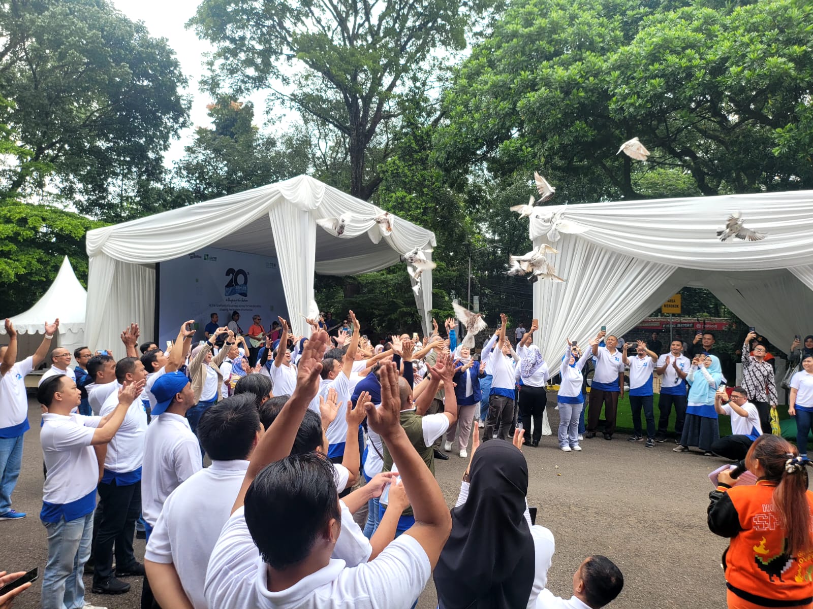 Puncak peringatan HUT ke-20 SBM ITB