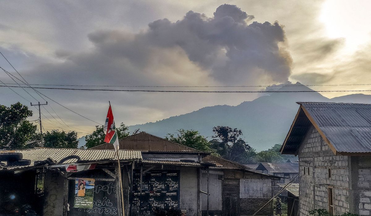 Gunung Lewotobi Kembali Erupsi, 6550 Jiwa Warga Telah Mengungsi