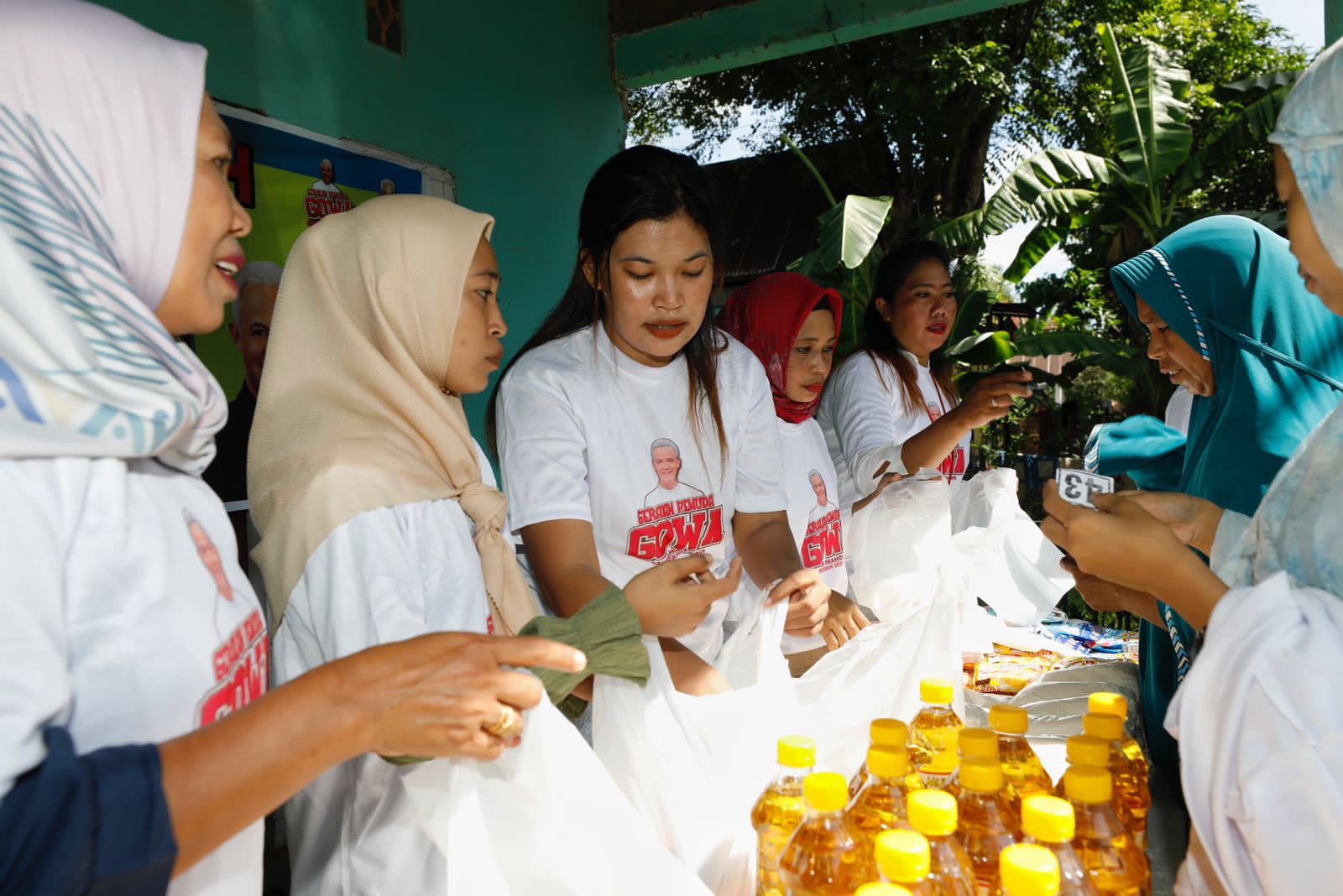 Pemuda Gowa gelar kegiatan pasar murah