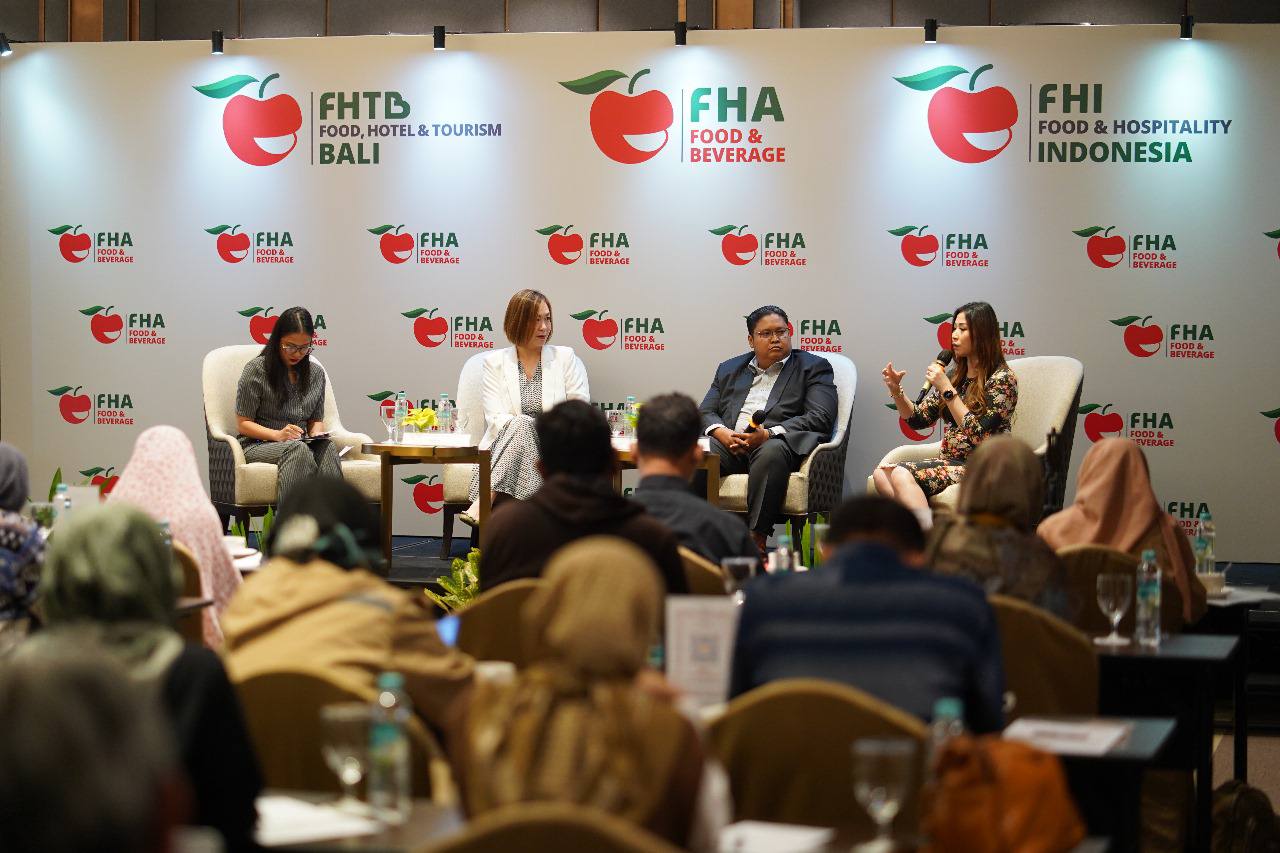 Konferensi pers FHA-Food & Beverage 2024 yang diadakan di Jakarta, Senin (30/1/2024).