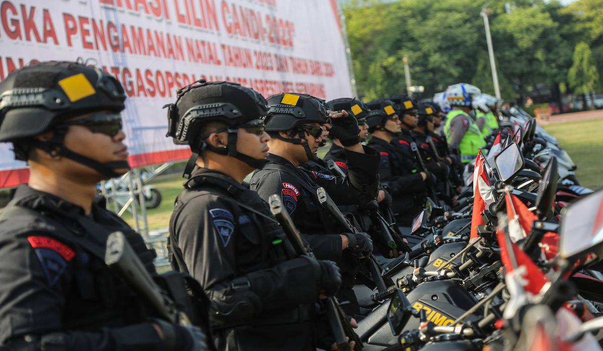 Jokowi teken aturan kenaikan gaji TNI/Polri