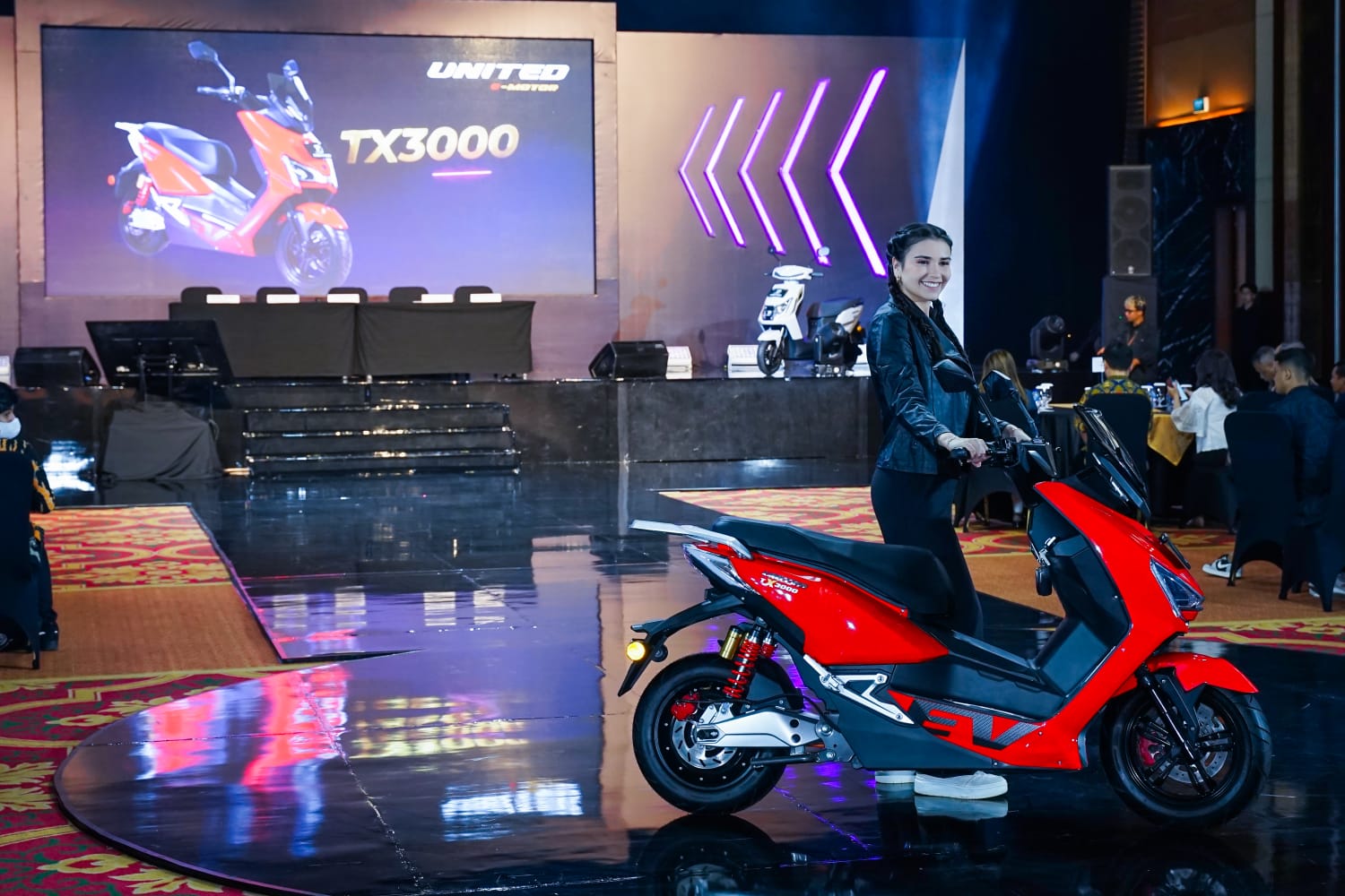 Sepeda Motor E-United yang diproduksi PT Terang Dunia Internusa Tbk.