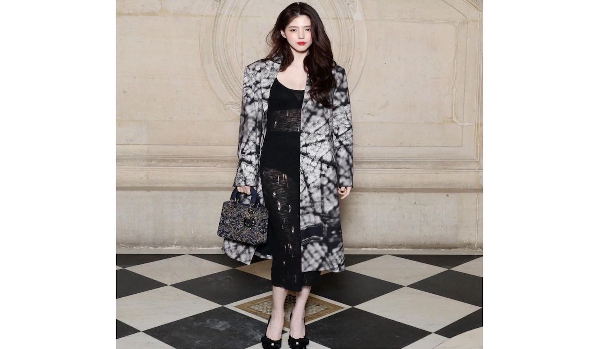 Han So Hee Tampil memukai di Paris Fashion Week