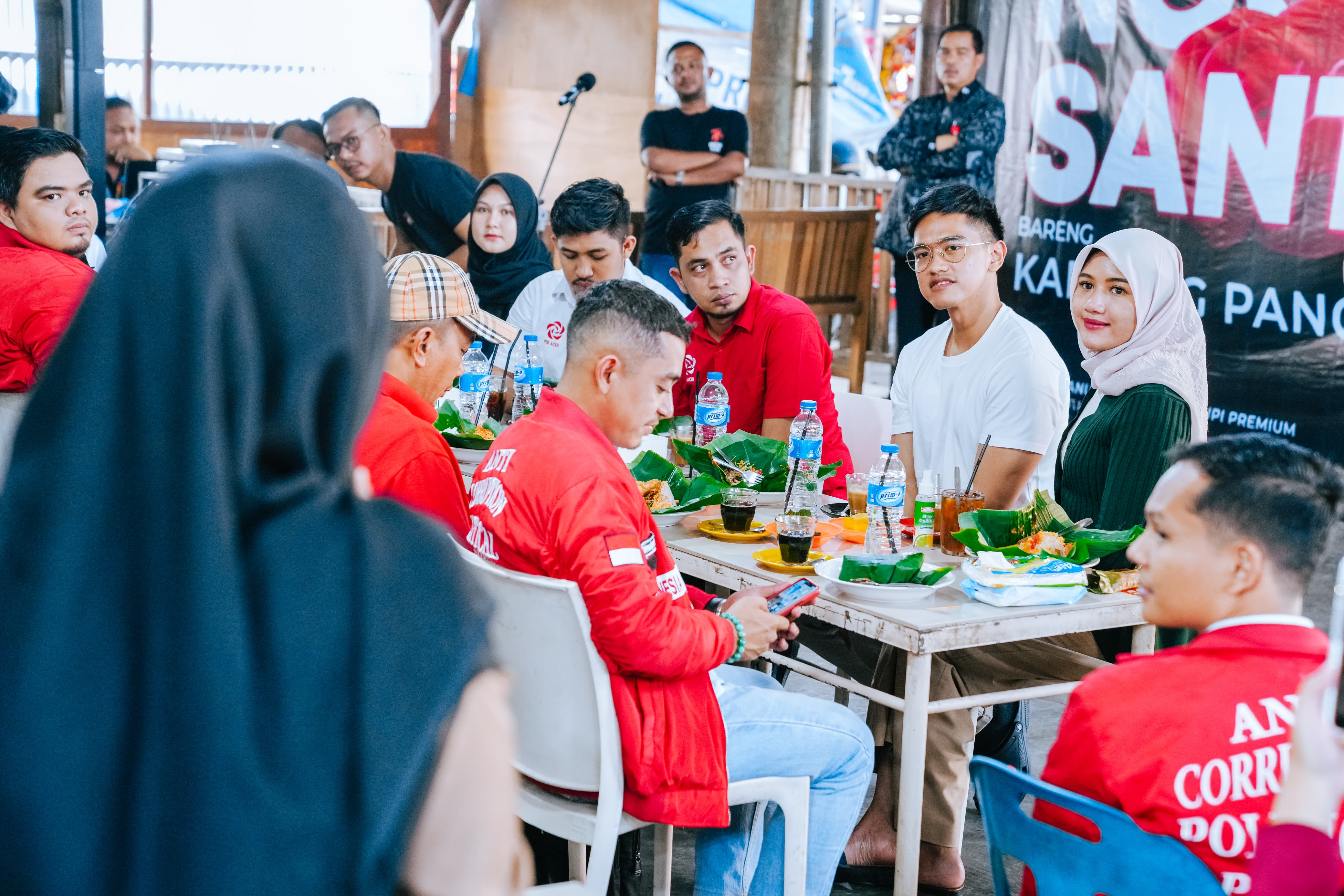 Ketum PSI Kaesang Pangarep bersama influencer di Aceh 