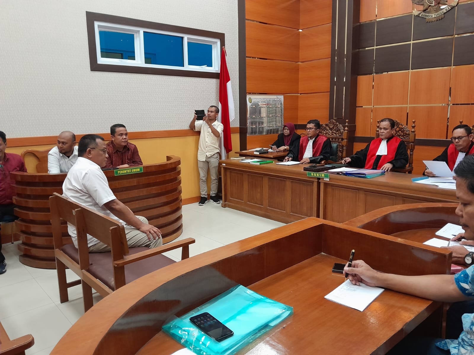 Ketua Umum DPP KSPSI Jumhur Hidayat menjadi saksi ahli dalam sidang perselisihan antara SPSI dan Manajemen PT. KSI.