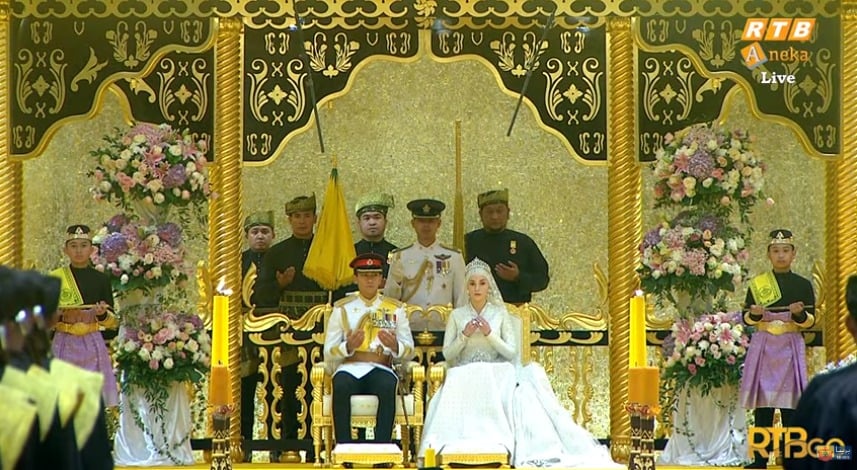 Pangeran Abdul Mateen dari Brunei Darussalam yang resmi menikahi Anisha Rosnah binti Adam menggelar resepsi pernikahan, Minggu (14/1).