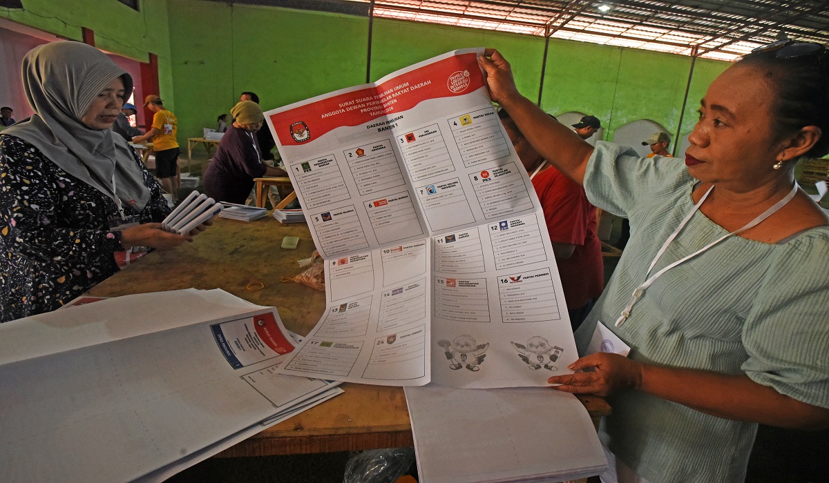 Surat suara pemilihan legislatif dalam Pemilu 2024