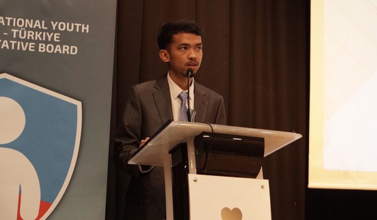 Debat Capres Terakhir Harus Suguhkan Substansi bukan Gimik 