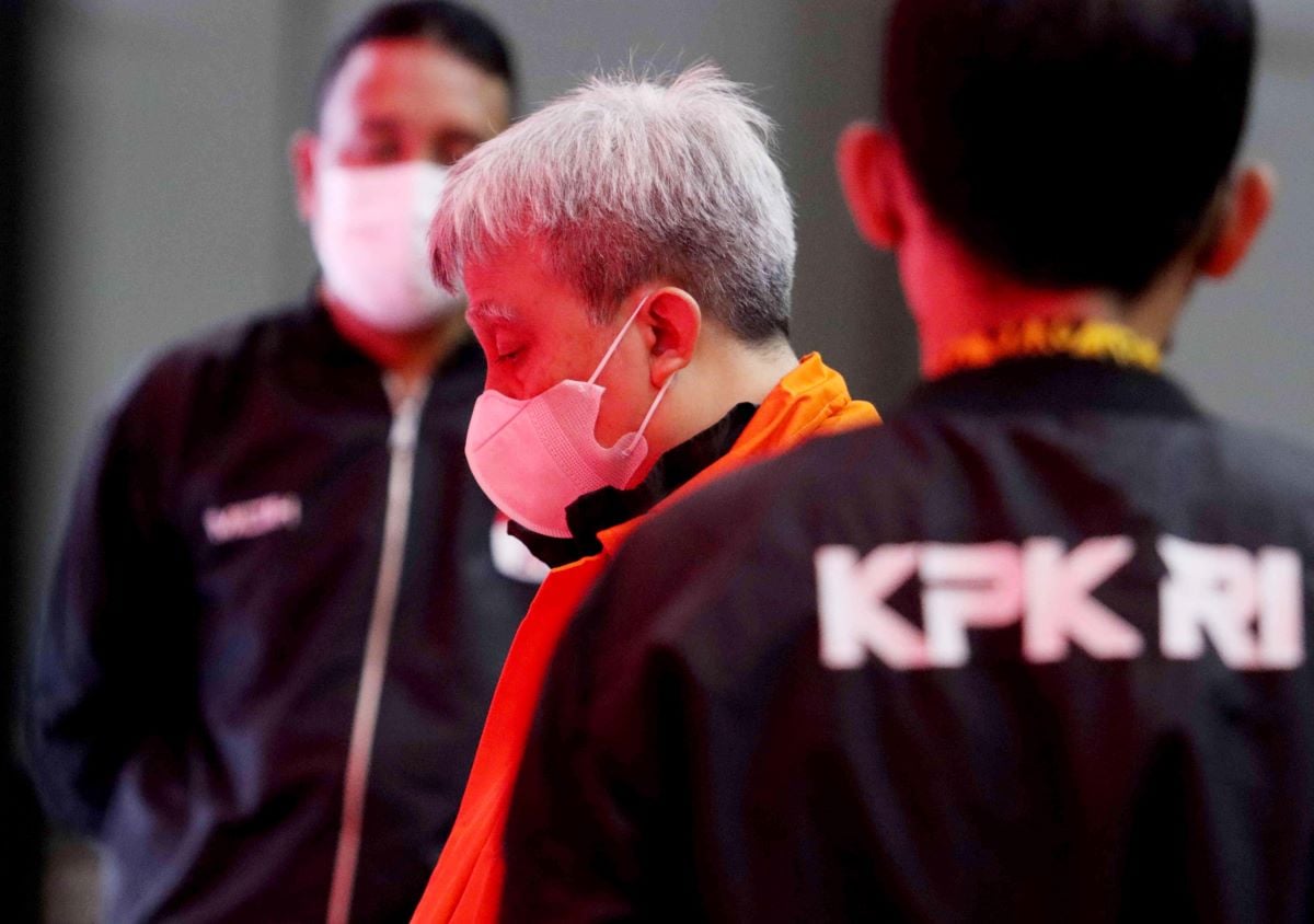 Eks Dirut PT Amarta Karya (AK) Catur Prabowo (rompi tahanan), ditetapkan sebagai tersangka pada Mei 2023.